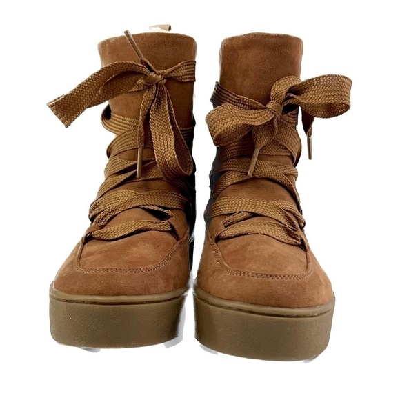 NWT - Universal Thread Birgitte Cognac Winter Boots - Size 8 - Picture 3 of 10